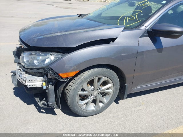 Продажа на аукционе авто 2018 Honda Civic Lx, vin: 2HGFC2F56JH018193, номер лота: 12609831