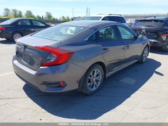 Продажа на аукционе авто 2018 Honda Civic Lx, vin: 2HGFC2F56JH018193, номер лота: 12609831