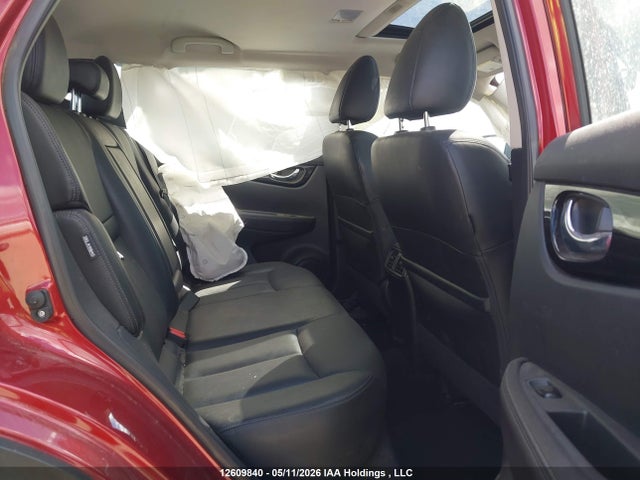 JN1BJ1BW3NW482838 Nissan Qashqai Sl/sv