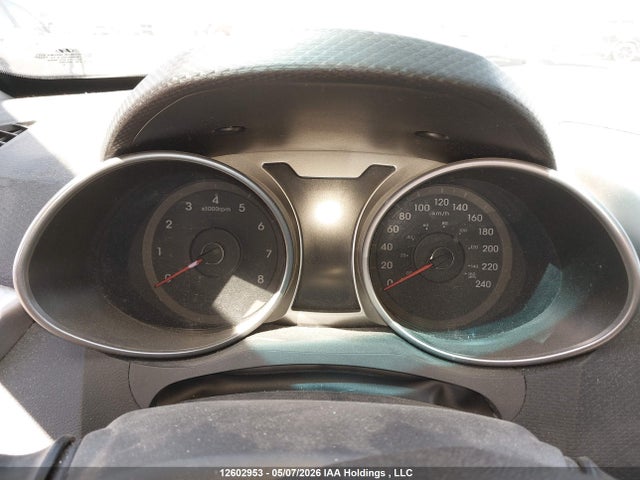KMHTC6AD4GU300681 Hyundai Veloster Se