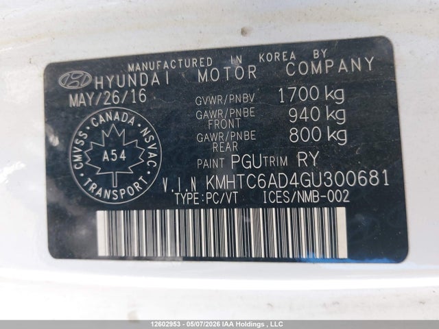 KMHTC6AD4GU300681 Hyundai Veloster Se