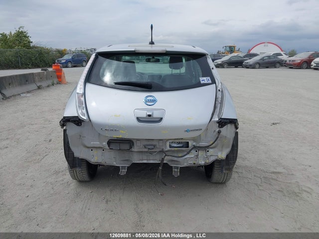 1N4AZ0CP1EC332561 Nissan Leaf Sl