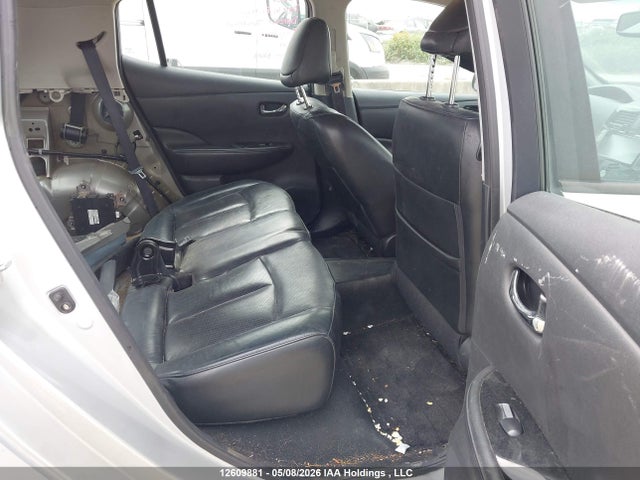 1N4AZ0CP1EC332561 Nissan Leaf Sl