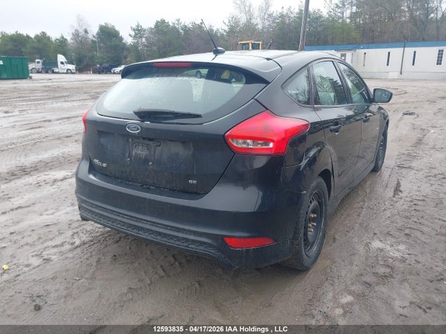 1FADP3K25HL273254 Ford FOCUS SE