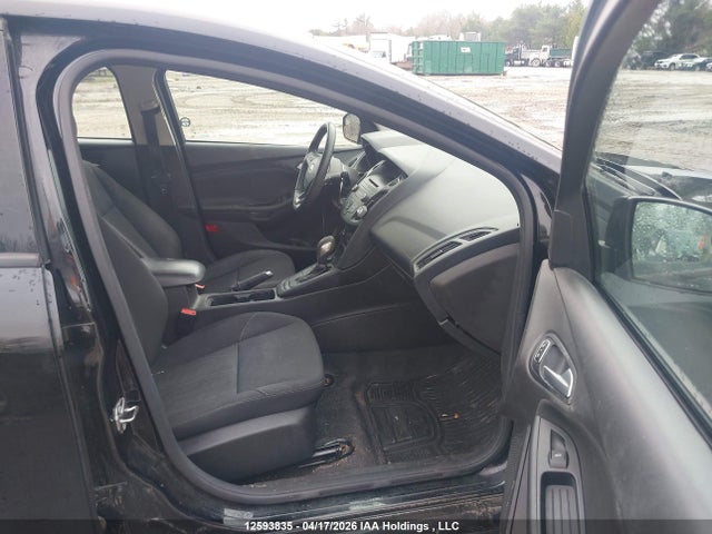 1FADP3K25HL273254 Ford FOCUS SE