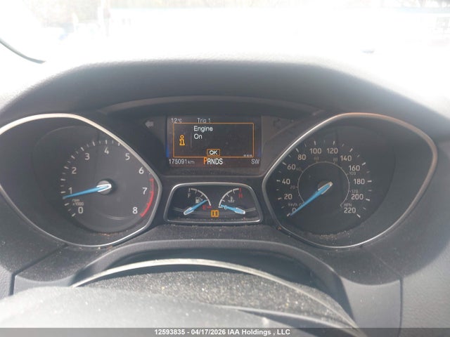 1FADP3K25HL273254 Ford FOCUS SE