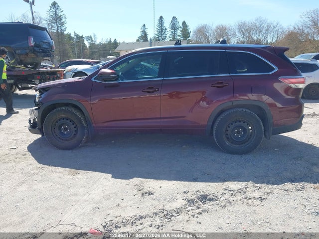 5TDDKRFHXGS290624 Toyota Highlander Limited