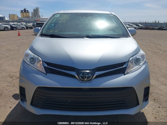 Toyota SIENNA LE 2020 5TDKZ3DC7LS051968 Image 12