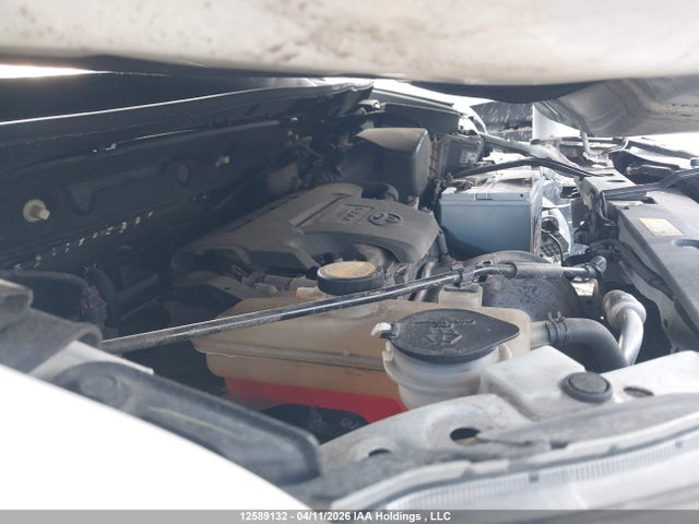 2T3WFREV1FW143254 Toyota Rav4 Xle