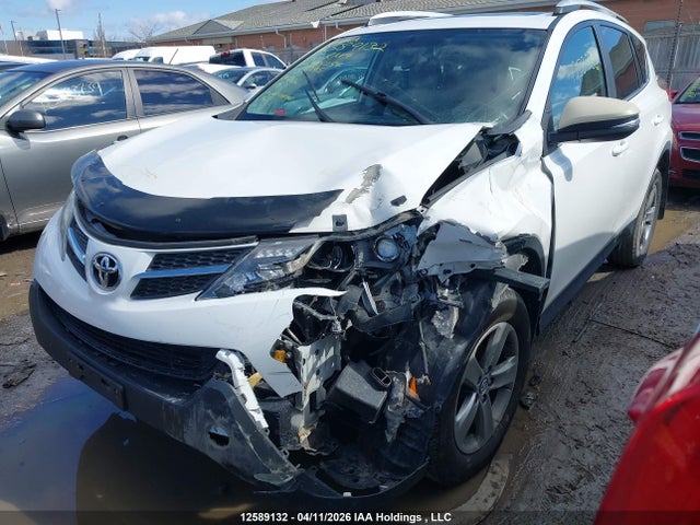 2T3WFREV1FW143254 Toyota Rav4 Xle