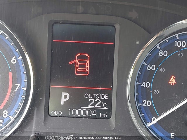 2T1BURHE0JC097435 Toyota COROLLA LE