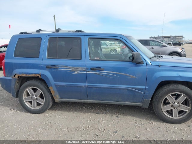 12609892 :رقم المزاد ، 1J8FF48W77D383617 vin ، 2007 Jeep Patriot Limited مزاد بيع