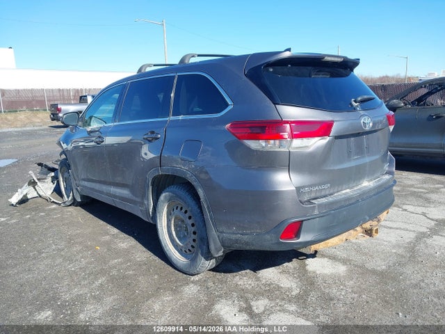 5TDBZRFH6HS459767 Toyota Highlander Le/le Plus