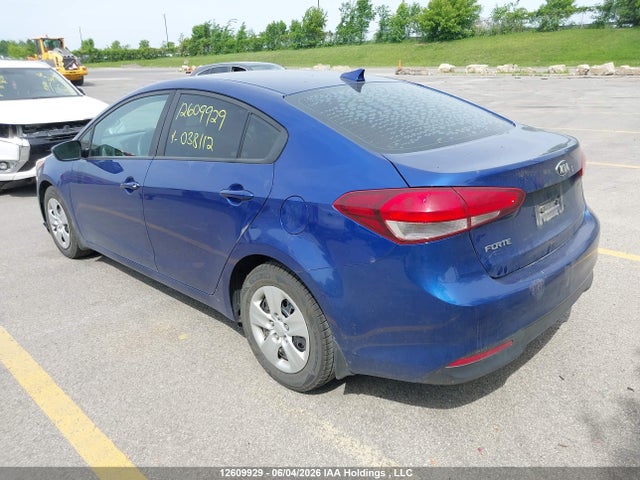 3KPFL4A72HE038112 KIA Forte