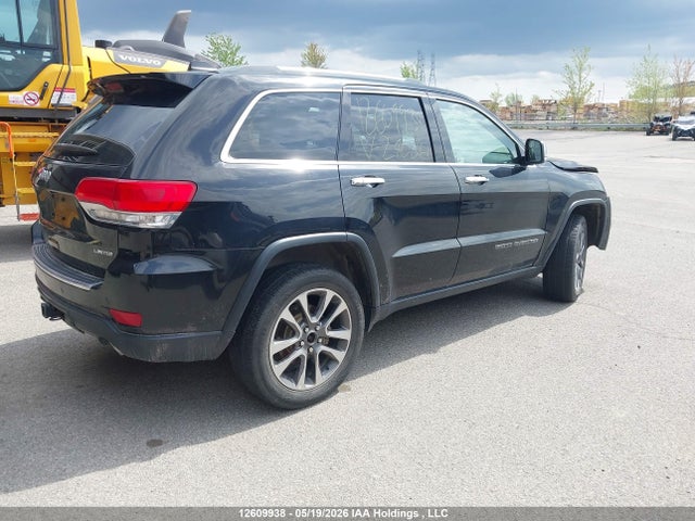1C4RJFBGXJC240061 Jeep Grand Cherokee