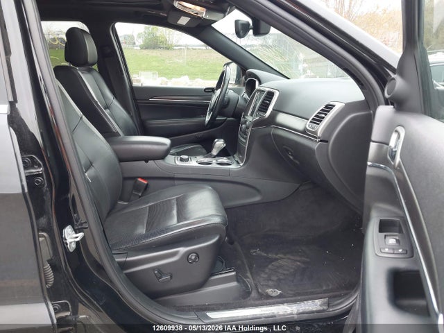 1C4RJFBGXJC240061 Jeep Grand Cherokee