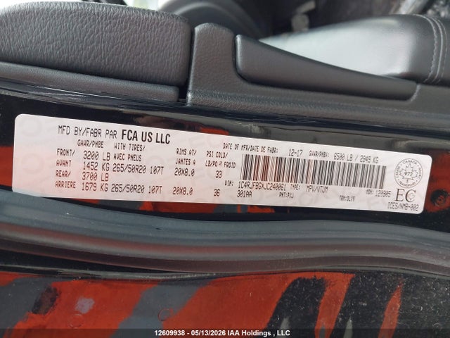 1C4RJFBGXJC240061 Jeep Grand Cherokee