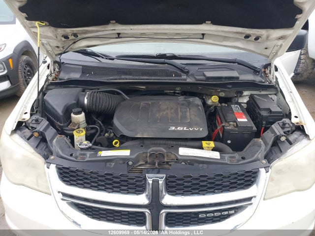 12609969 :رقم المزاد ، 2D4RN4DG0BR762747 vin ، 2011 Dodge Grand Caravan مزاد بيع
