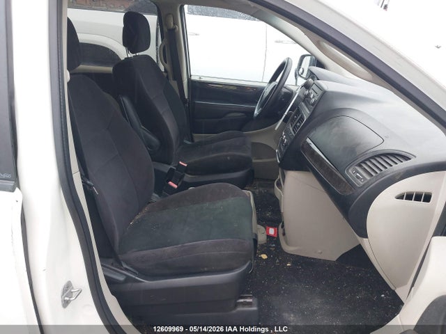 12609969 :رقم المزاد ، 2D4RN4DG0BR762747 vin ، 2011 Dodge Grand Caravan مزاد بيع