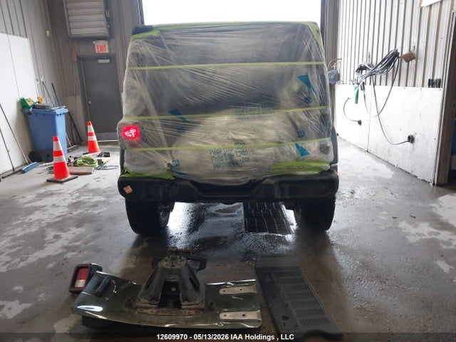 1C4HJXDG2MW687579 Jeep Wrangler Unlimited Sport