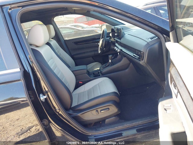 Продаж на аукціоні авто 2024 Honda Cr-v Sport Touring, vin: 2HKRS6H97RH223952, номер лоту: 12609973