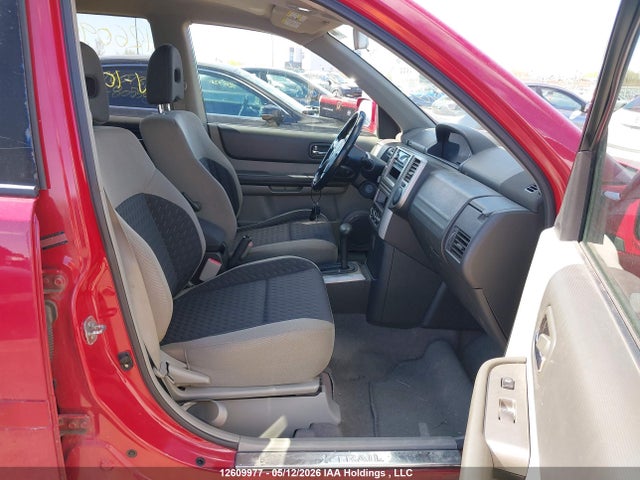 12609977 :رقم المزاد ، JN8BT08V75W105496 vin ، 2005 Nissan X-trail مزاد بيع