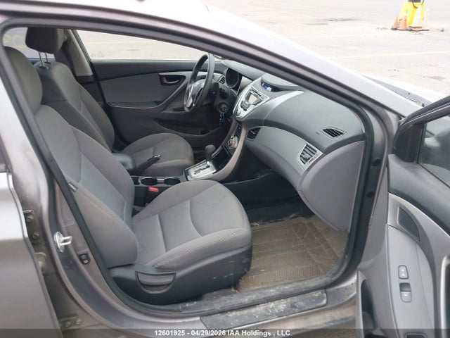 2011 Hyundai Elantra Gl მანქანა იყიდება აუქციონზე, vin: 5NPDH4AE8BH032664, აუქციონის ნომერი: 12601925