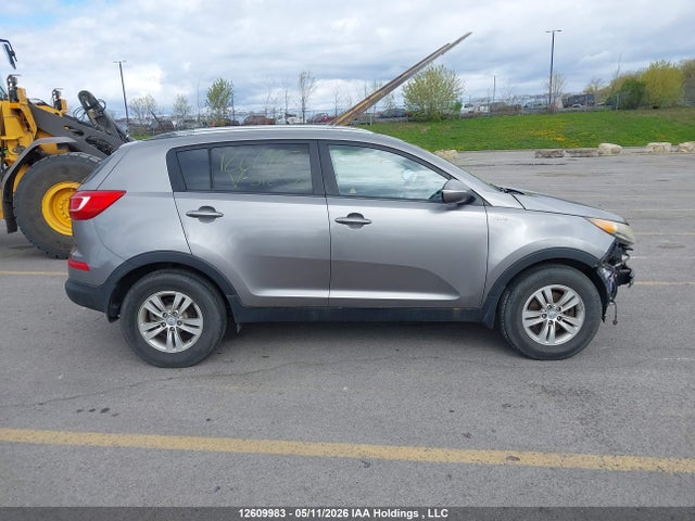 12609983 :رقم المزاد ، KNDPBCA27D7512572 vin ، 2013 Kia Sportage مزاد بيع