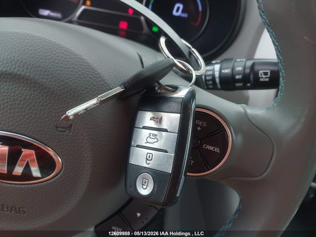 KNDJX3AE5H7025183 KIA SOUL EV