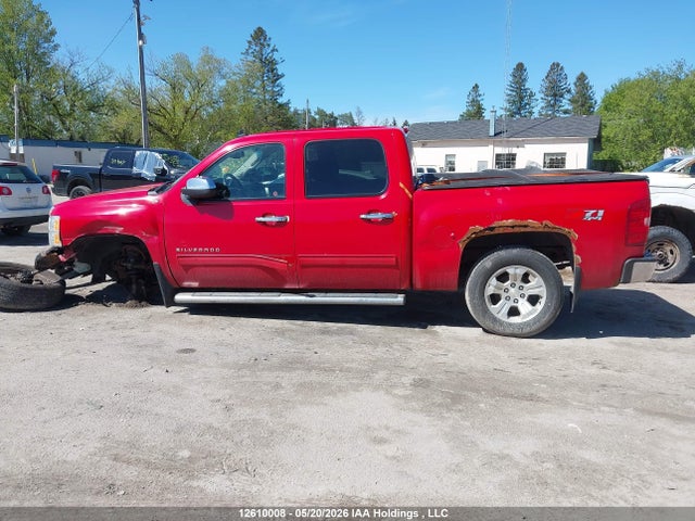 12610008 :رقم المزاد ، 3GCPKSE30BG402624 vin ، 2011 Chevrolet Silverado 1500 Lt مزاد بيع
