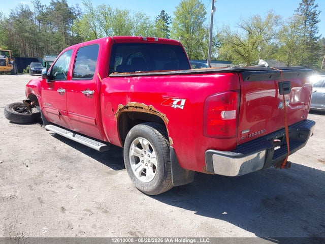 12610008 :رقم المزاد ، 3GCPKSE30BG402624 vin ، 2011 Chevrolet Silverado 1500 Lt مزاد بيع