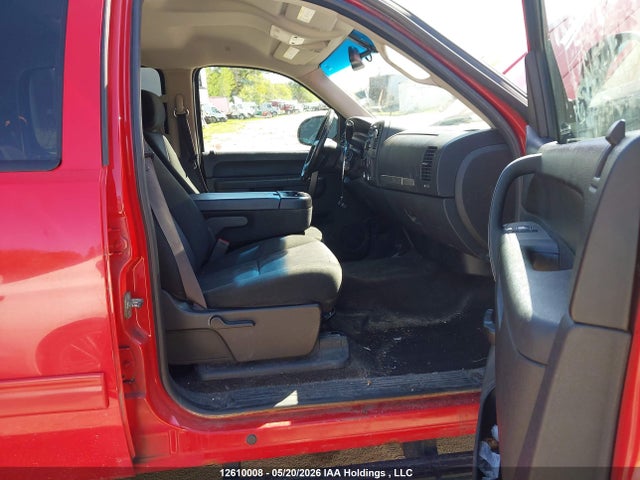 12610008 :رقم المزاد ، 3GCPKSE30BG402624 vin ، 2011 Chevrolet Silverado 1500 Lt مزاد بيع