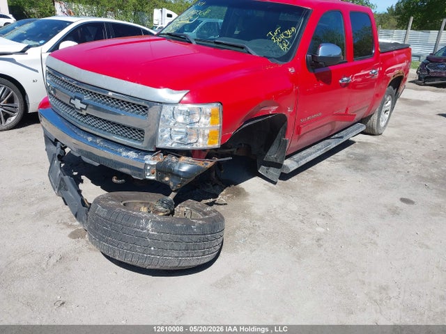 12610008 :رقم المزاد ، 3GCPKSE30BG402624 vin ، 2011 Chevrolet Silverado 1500 Lt مزاد بيع