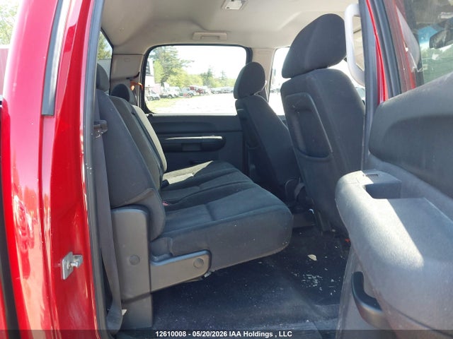 12610008 :رقم المزاد ، 3GCPKSE30BG402624 vin ، 2011 Chevrolet Silverado 1500 Lt مزاد بيع