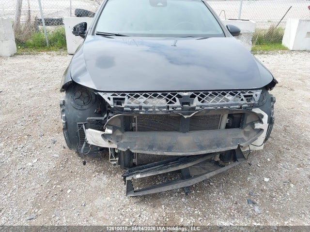 W1K3G4FB0NJ354214 Mercedes-Benz A 220 4matic