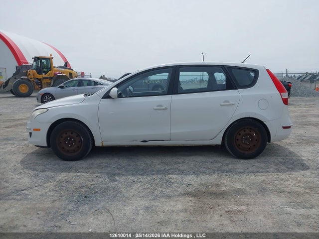 Продажа на аукционе авто 2012 Hyundai Elantra Touring Gl/gls/gls Sport/l, vin: KMHDB8AE3CU132635, номер лота: 12610014