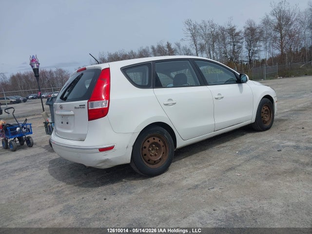 Продажа на аукционе авто 2012 Hyundai Elantra Touring Gl/gls/gls Sport/l, vin: KMHDB8AE3CU132635, номер лота: 12610014