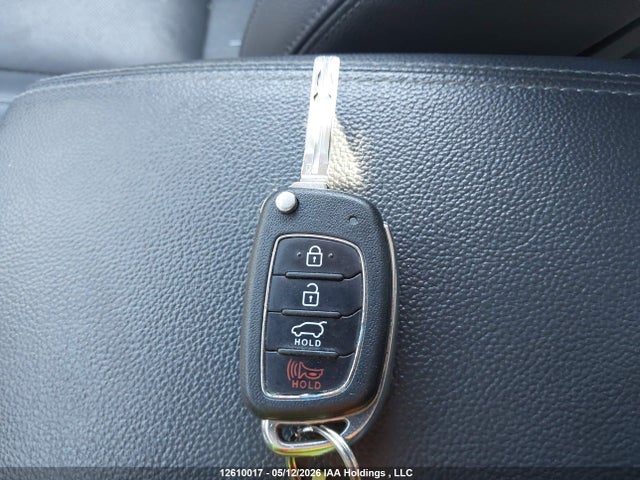 KM8J33A48JU836496 Hyundai Tucson Se 2.0l