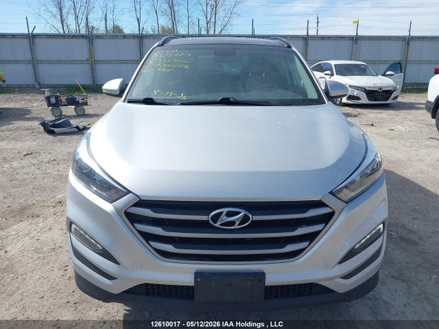 KM8J33A48JU836496 Hyundai Tucson Se 2.0l