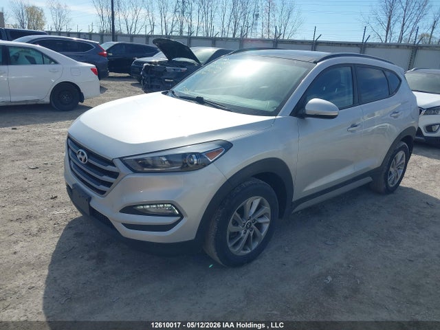 KM8J33A48JU836496 Hyundai Tucson Se 2.0l