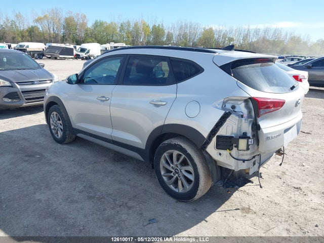 KM8J33A48JU836496 Hyundai Tucson Se 2.0l