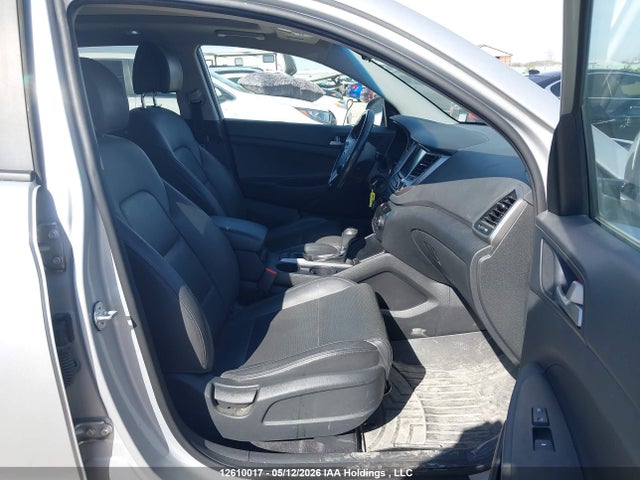 KM8J33A48JU836496 Hyundai Tucson Se 2.0l