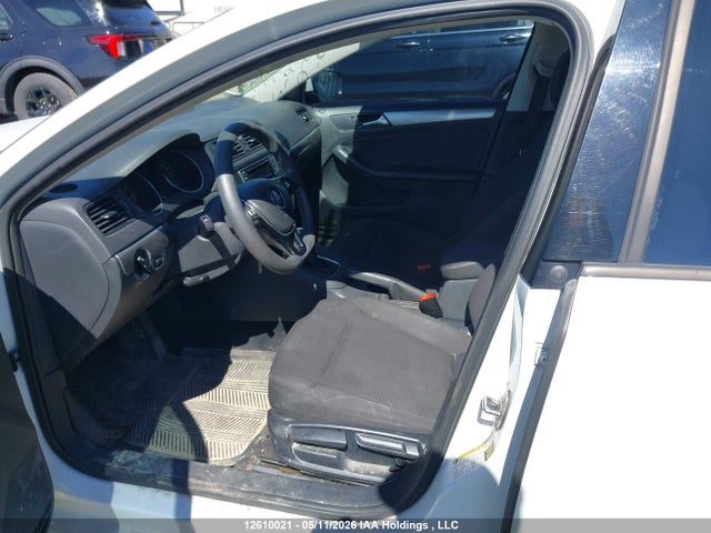 3VW267AJXGM273684 Volkswagen Jetta 1.4 Tsi Trendline/1.4 Tsi Trendline+