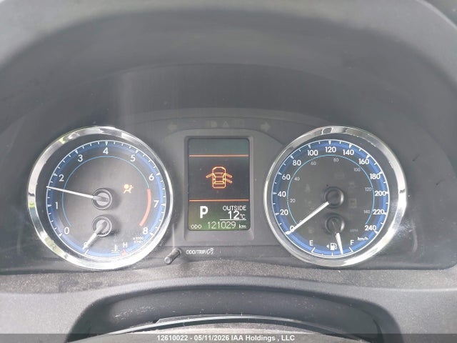 12610022 :رقم المزاد ، 2T1BURHE3JC978243 vin ، 2018 Toyota Corolla Le مزاد بيع