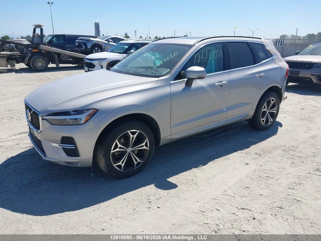 LYVL12RK6NB899189 Volvo Xc60 B5 Momentum
