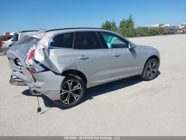 LYVL12RK6NB899189 Volvo Xc60 B5 Momentum