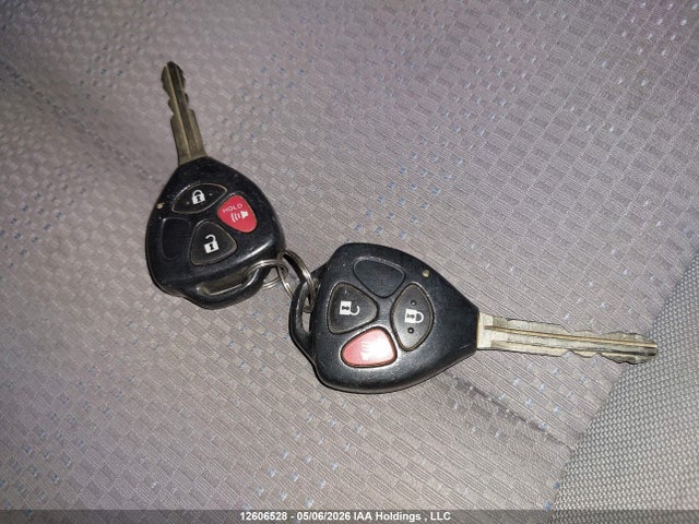 12606528 :رقم المزاد ، 2T1KU4EE4CC859501 vin ، 2012 Toyota Matrix مزاد بيع