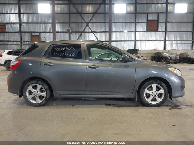 12606528 :رقم المزاد ، 2T1KU4EE4CC859501 vin ، 2012 Toyota Matrix مزاد بيع