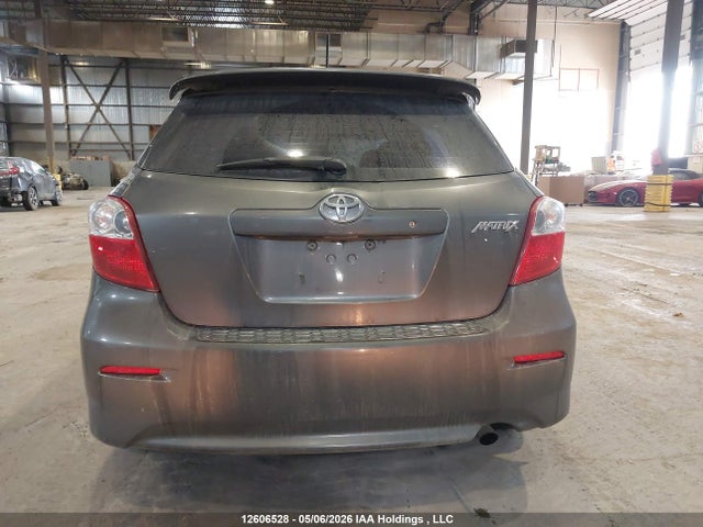 12606528 :رقم المزاد ، 2T1KU4EE4CC859501 vin ، 2012 Toyota Matrix مزاد بيع