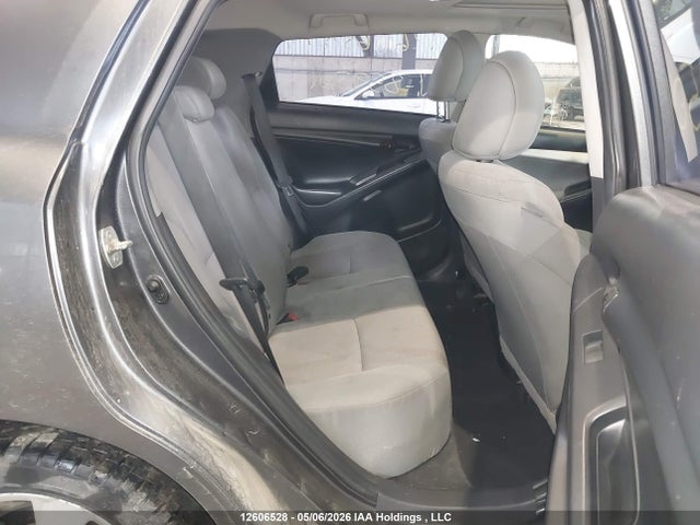 12606528 :رقم المزاد ، 2T1KU4EE4CC859501 vin ، 2012 Toyota Matrix مزاد بيع